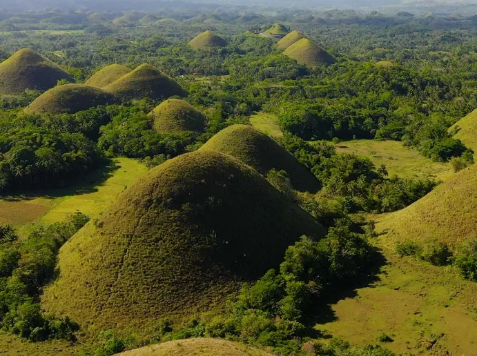 Bohol_PH_Chocolat Hill Tour_2026_1